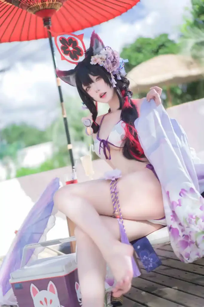 Abaoyeshitunia1 (阿包也是兔娘) cosplay Kosaka Wakamo Swimsuit – Blue Archive